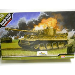 Academy art. 13509 Tiger-I...